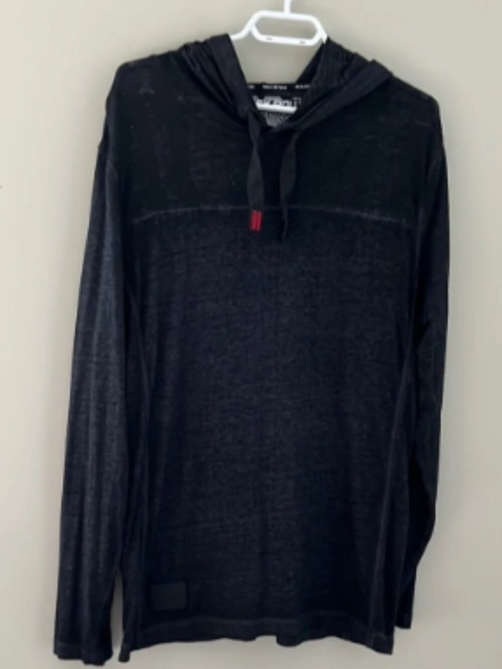 Projek Raw Men’s Lightweight Hooded Pullover Shirt Black